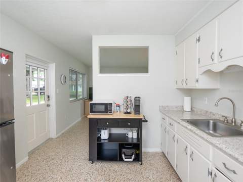 3314 New England Street, Sarasota FL - photo 14 of 43