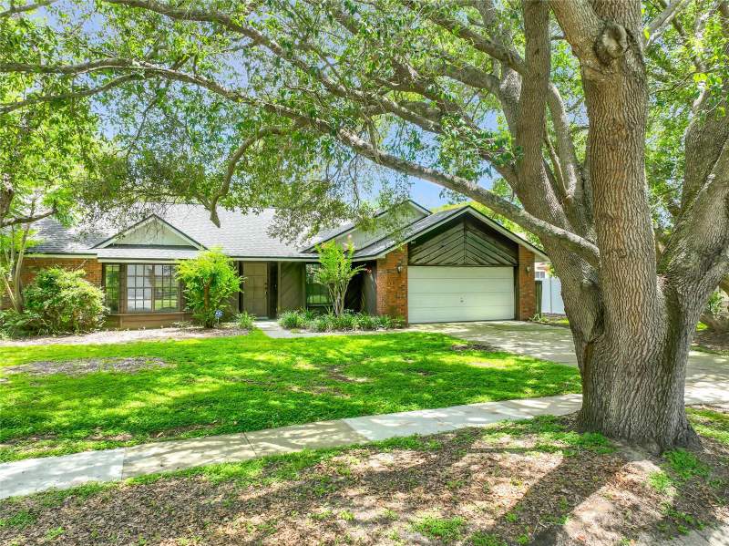 4 bedroom Single Family Residence at 1532 SACKETT CIRCLE, SHADOW RIDGE, ORLANDO — photo 3