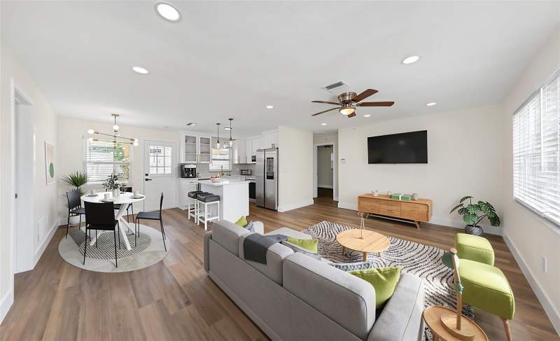 3 bedroom Single Family Residence at 1806 Vancouver Drive, Rosery Grove Villa 3rd Add, Clearwater — photo 4