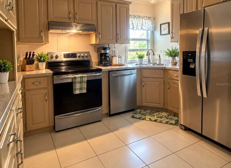 2 bedroom Manufactured Home at 543 SW 79th Terrace, Falls/Ocala 01, Ocala — photo 5