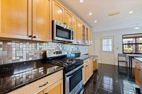 8140 Terrace Garden Drive #103, St Petersburg FL - photo 21 of 57