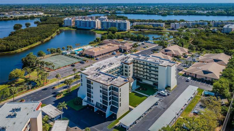 2 bedroom Condominium at 9860 62nd Terrace #1025, Long Bayou, St Petersburg — photo 5