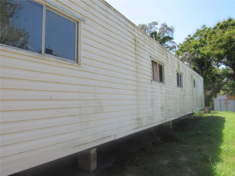 3 bedroom Manufactured Home at 1950 SE 185th Terrace, Mil Dam, Silver Springs — photo 2