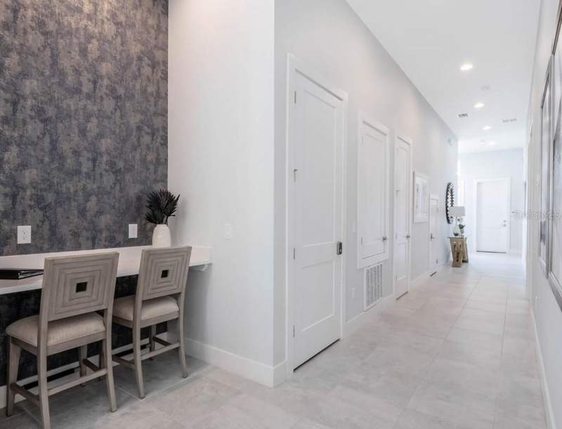 6 bedroom Single Family Residence at 1241 Castle Pines Court, Reunion West Village 3A, Kissimmee — photo 3