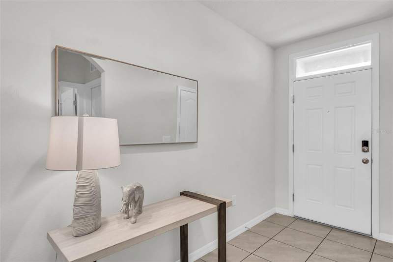 4 bedroom Single Family Residence at 988 Cambridge Drive, Lucerne Park Reserve, Winter Haven — photo 4