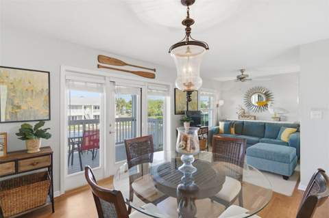 5005 Coquina Key Drive #E, St Petersburg FL - photo 12 of 50