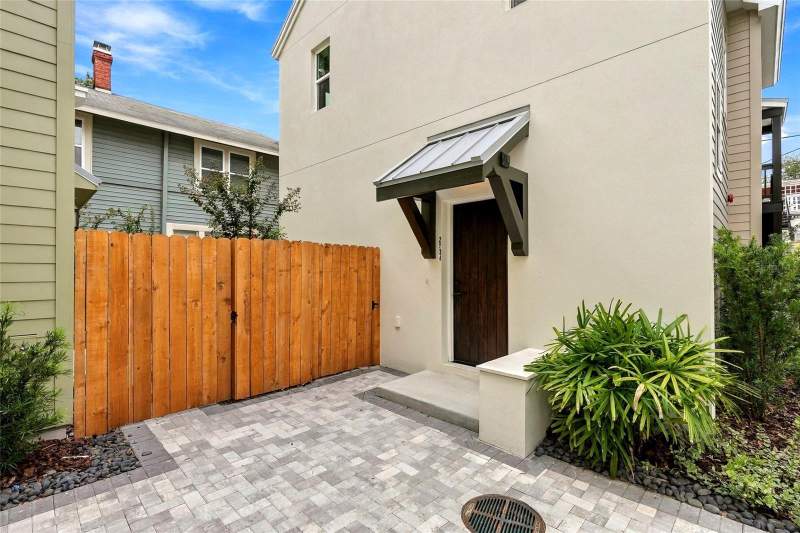 2 bedroom Single Family Residence at 2534 1st Avenue, Clemmons Court, St Petersburg — photo 2