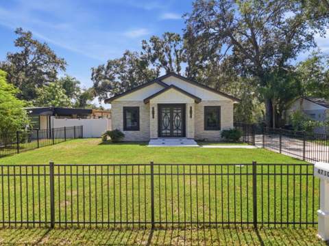 4710 W Bay View Avenue, Tampa FL - photo 8 of 50