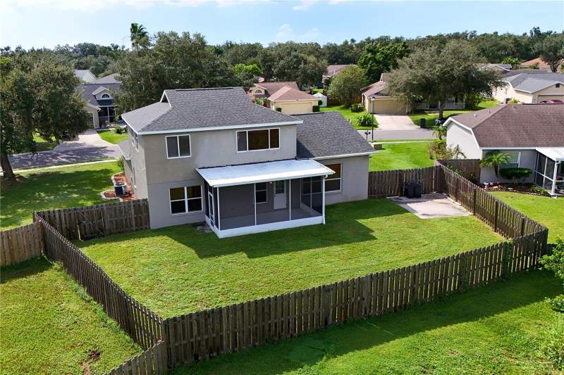 3 bedroom Single Family Residence at 11779 Shirburn Circle, Kingsfield Ph I, Parrish — photo 5