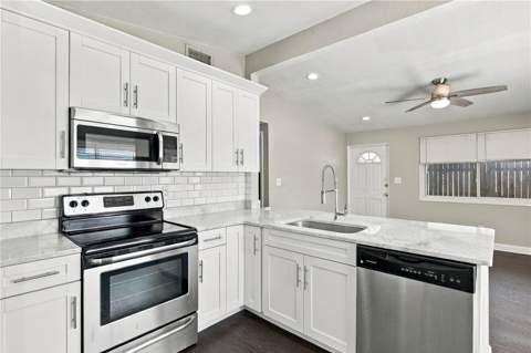 7301 51st Avenue, St Petersburg FL - photo 9 of 44