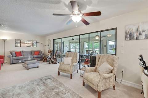 6433 Lost Tree Lane, Spring Hill FL - photo 18 of 39