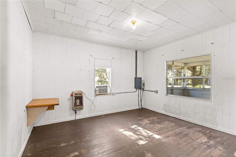 2 bedroom Single Family Residence at 2917 NE 14th Avenue, Ocala, Ocala — photo 5