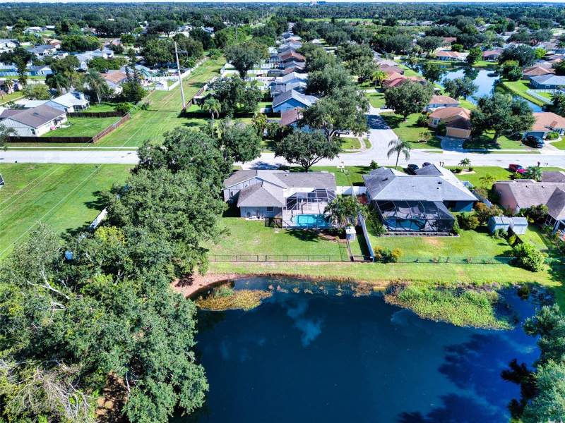 4 bedroom Single Family Residence at 6305 61st Street, Heather Glen Ph II, Palmetto — photo 5