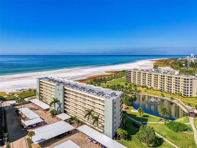 2 bedroom Condominium at 5790 Midnight Pass Road #209, Gulf & Bay Club Ph 1, Sarasota — photo 3