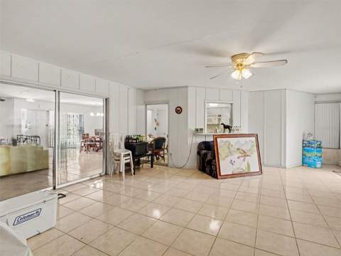 562 E Tarpon Boulevard, Port Charlotte FL - photo 8 of 26