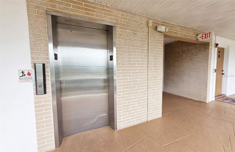 2 bedroom Condominium at 6015 19th Street #314, Town Apts Condo, St Petersburg — photo 5