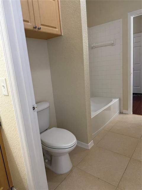 3725 Conroy Road #2127, Orlando FL - photo 23 of 30