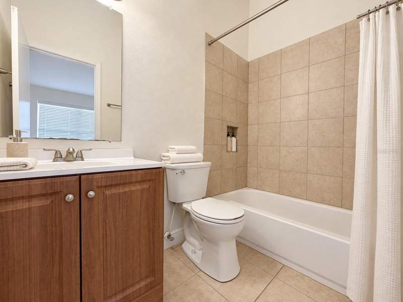 2 bedroom Townhouse at 6343 Osprey Lake Circle, Osprey Run Twnhms Ph 1, Riverview — photo 5