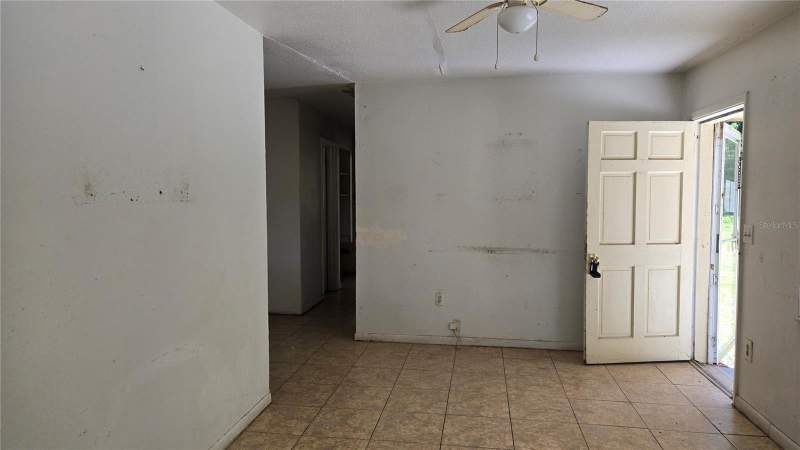 4 bedroom Single Family Residence at 6404 SW 9th Avenue, Ocala, Ocala — photo 4