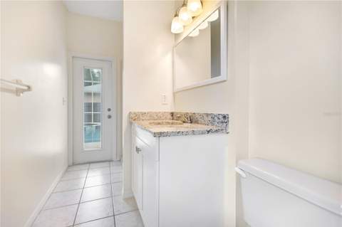 9303 Heritage Oak Court, Tampa FL - photo 12 of 39