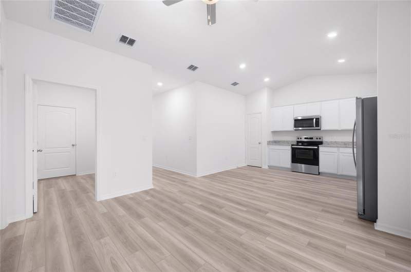3 bedroom Single Family Residence at 620 Tangelo Terrace, Citrus Place, Babson Park — photo 4