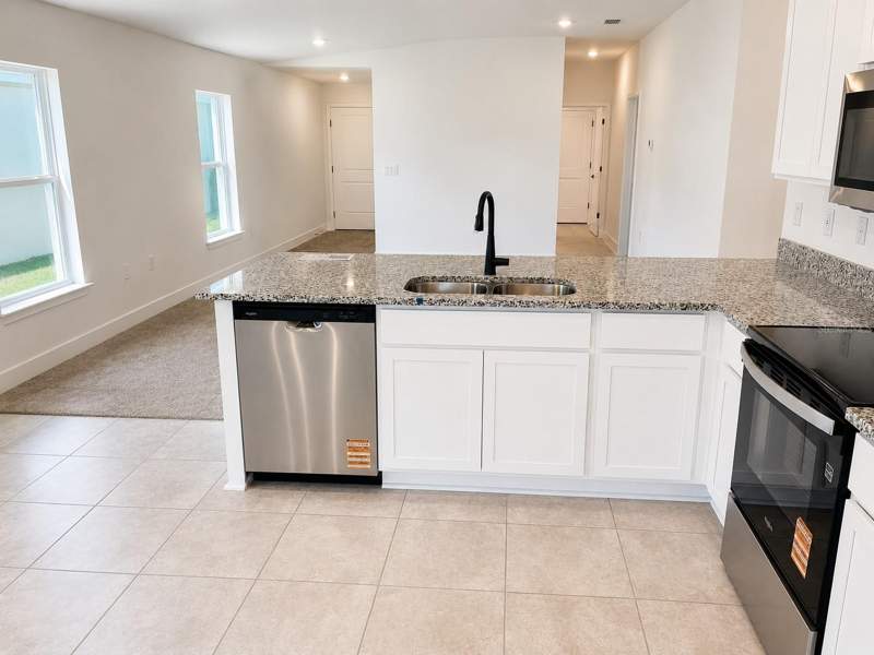 3 bedroom Single Family Residence at 7569 Bent Tree Loop, Harmony Central, St Cloud — photo 4