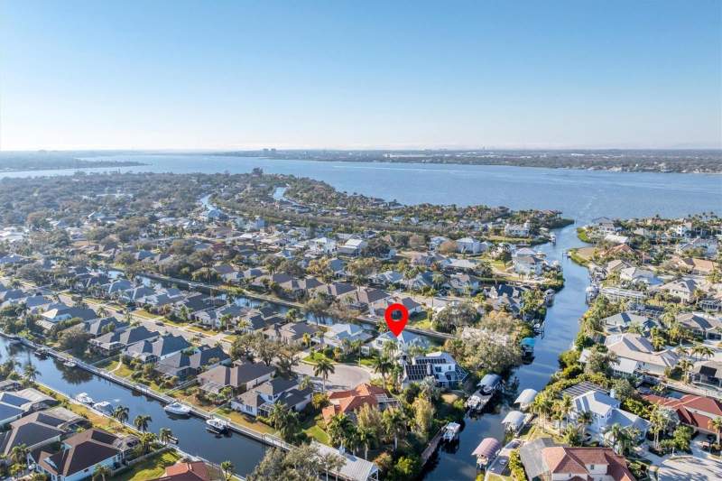4 bedroom Single Family Residence at 4627 Barracuda Drive, Riverdale Rev, Bradenton — photo 5