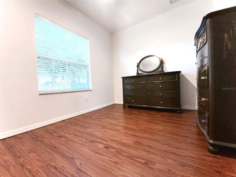 4 bedroom Single Family Residence at 4041 Langdrum Drive, Meadow Pointe 4 B-1 C-1-C-3, Wesley Chapel — photo 4