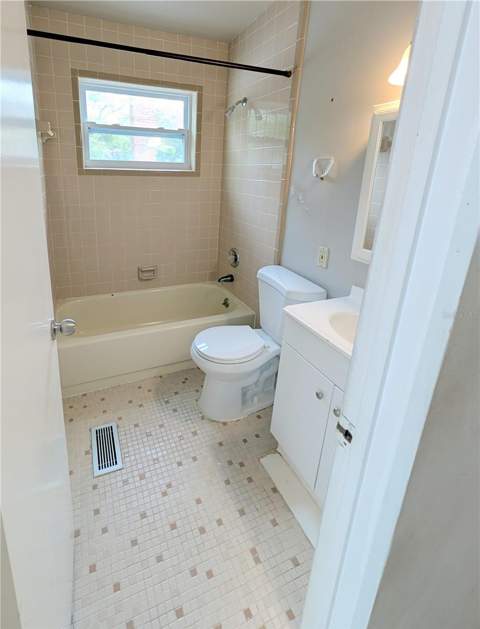 1528 Levern Street, Clearwater FL - photo 19 of 39