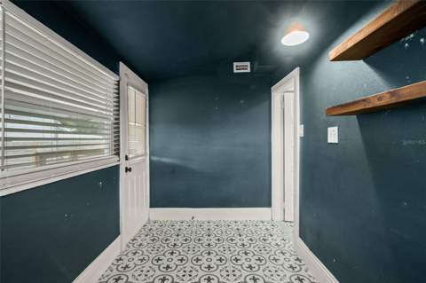 102 W North Street, Tampa FL - photo 20 of 45