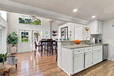 11625 Crystal Lake Drive, Port Richey FL - photo 11 of 35