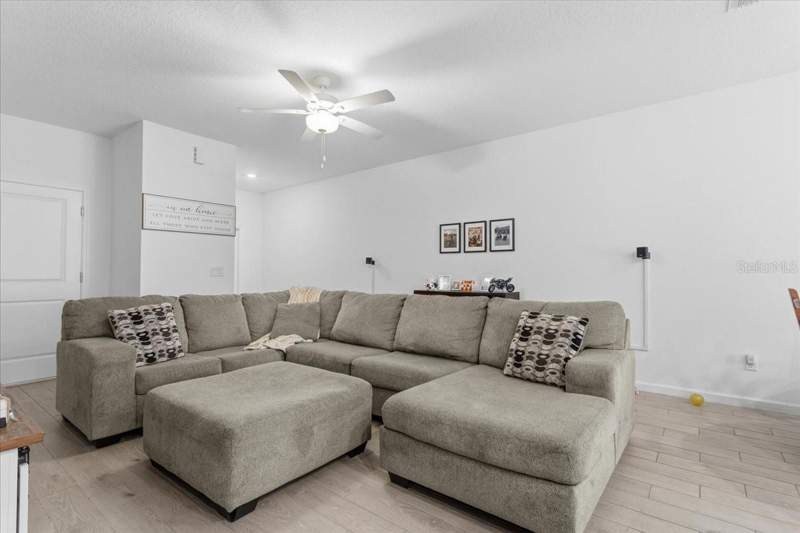 3 bedroom Townhouse at 12657 NW 7th Place, Tara West End Ph II Pb 36 Pg 53, Newberry — photo 5