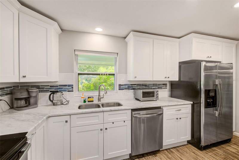 4 bedroom Single Family Residence at 11288 60th Avenue, Williamsdale Square 4th Add, Seminole — photo 4