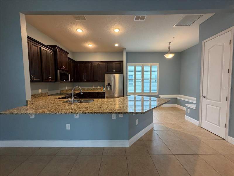 3 bedroom Townhouse at 12952 Brandon Coates Drive, Avalon Town Center Ph 2A, Orlando — photo 5