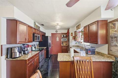 3027 Queensgate Road, Orlando FL - photo 16 of 34