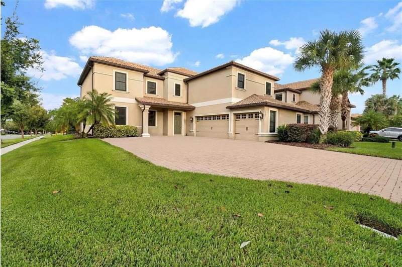 1301 GLENEAGLES LANE home for sale in Stoneybrook South