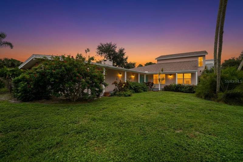 1804 BAYWOOD DRIVE home for sale in Bay View Acres