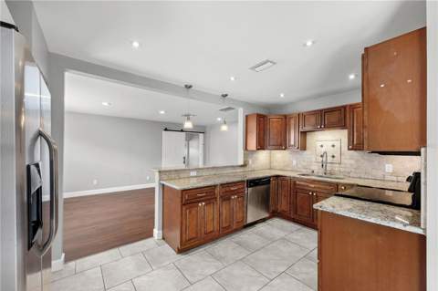 5345 38th Avenue, St Petersburg FL - photo 6 of 6