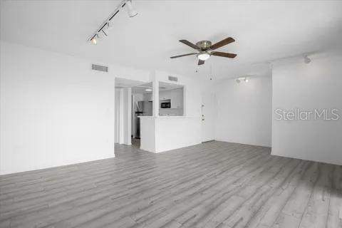 1 bedroom Condominium at 564 Orange Drive #40, Sandy Cove, Altamonte Springs — photo 4