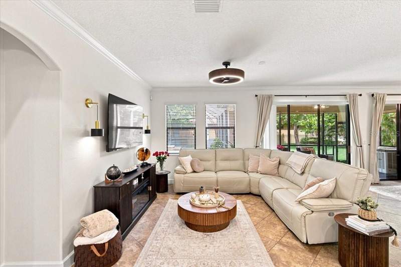 5 bedroom Single Family Residence at 4508 Grand Lakeside Drive, Grand Cypress On Lake Tarpon, Palm Harbor — photo 2