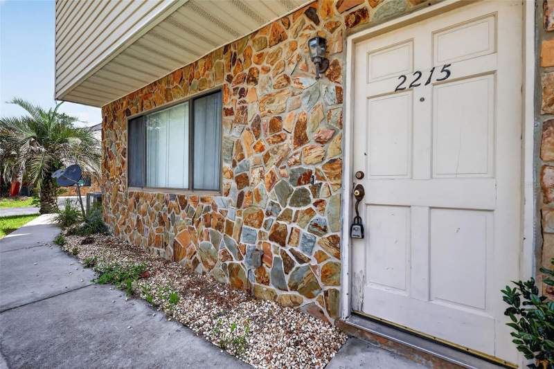 2 bedroom Condominium at 2215 NE 45th Avenue #3, Fountainebleau Royale, Ocala — photo 2