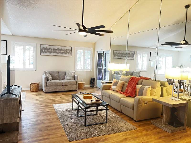 3 bedroom Condominium at 821 Loch Calder #27, Coach Homes At Errol Estates, Apopka — photo 2