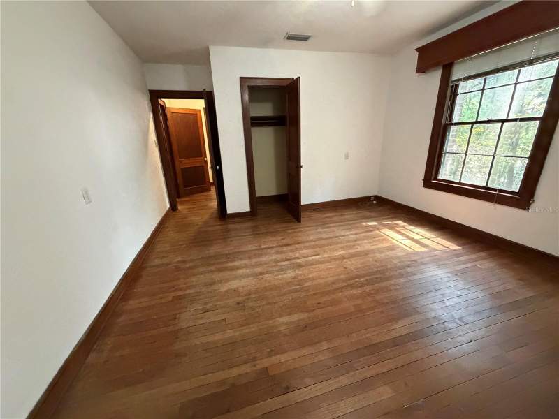 3 bedroom Single Family Residence at 1740 NW 7th Avenue, Forest Park Sub, Gainesville — photo 3