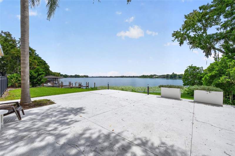 2500 LEE ROAD #123 home for sale in Lakeside Manor Apartments Condo