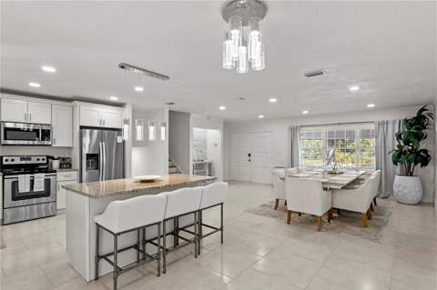 8702 Elmwood Lane, Tampa FL - photo 17 of 55