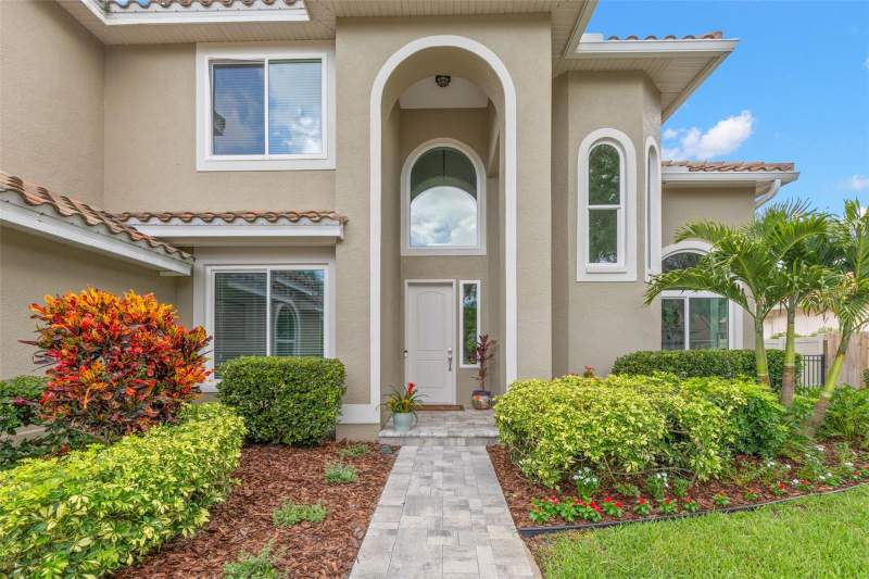 4 bedroom Single Family Residence at 930 SOUTHERN PINE COURT, PLACIDO BAYOU, ST PETERSBURG — photo 3