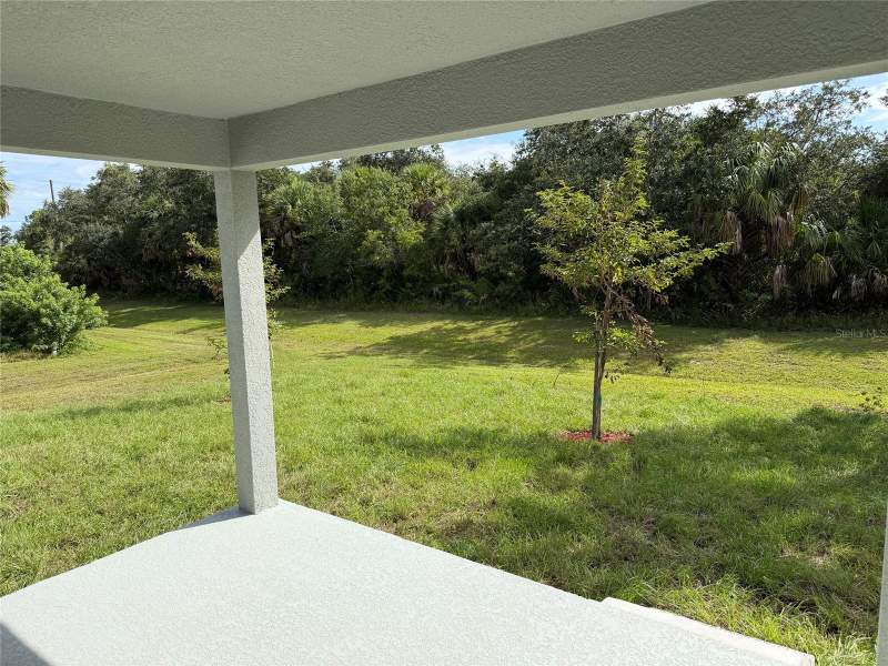 3 bedroom Single Family Residence at 404 Paramaribo Street, Punta Gorda Isles Sec 20, Punta Gorda — photo 4