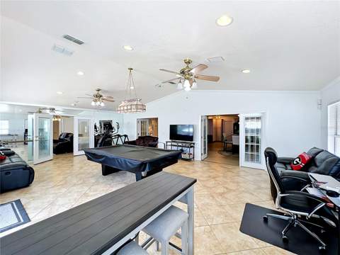 2404 Lauderdale Court, Orlando FL - photo 7 of 20