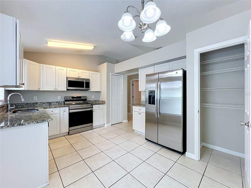 3 bedroom Single Family Residence at 1005 Winding Water Way, Clear Creek Ph One Sub, Clermont — photo 5