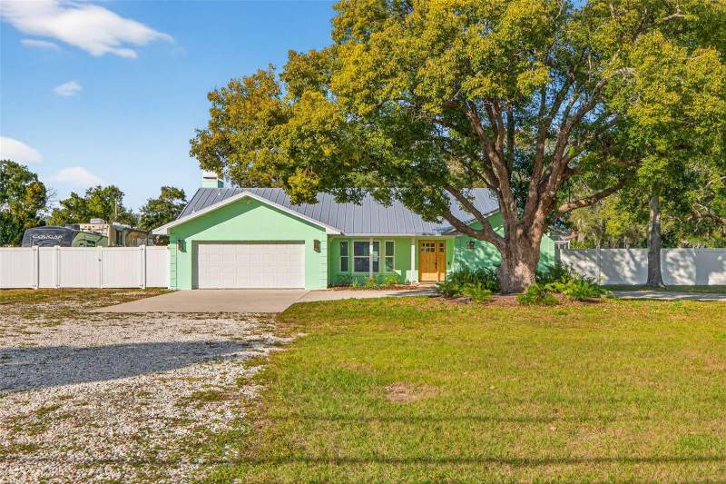 3 bedroom Single Family Residence at 11945 74th Avenue, See Public Records, Seminole — photo 5